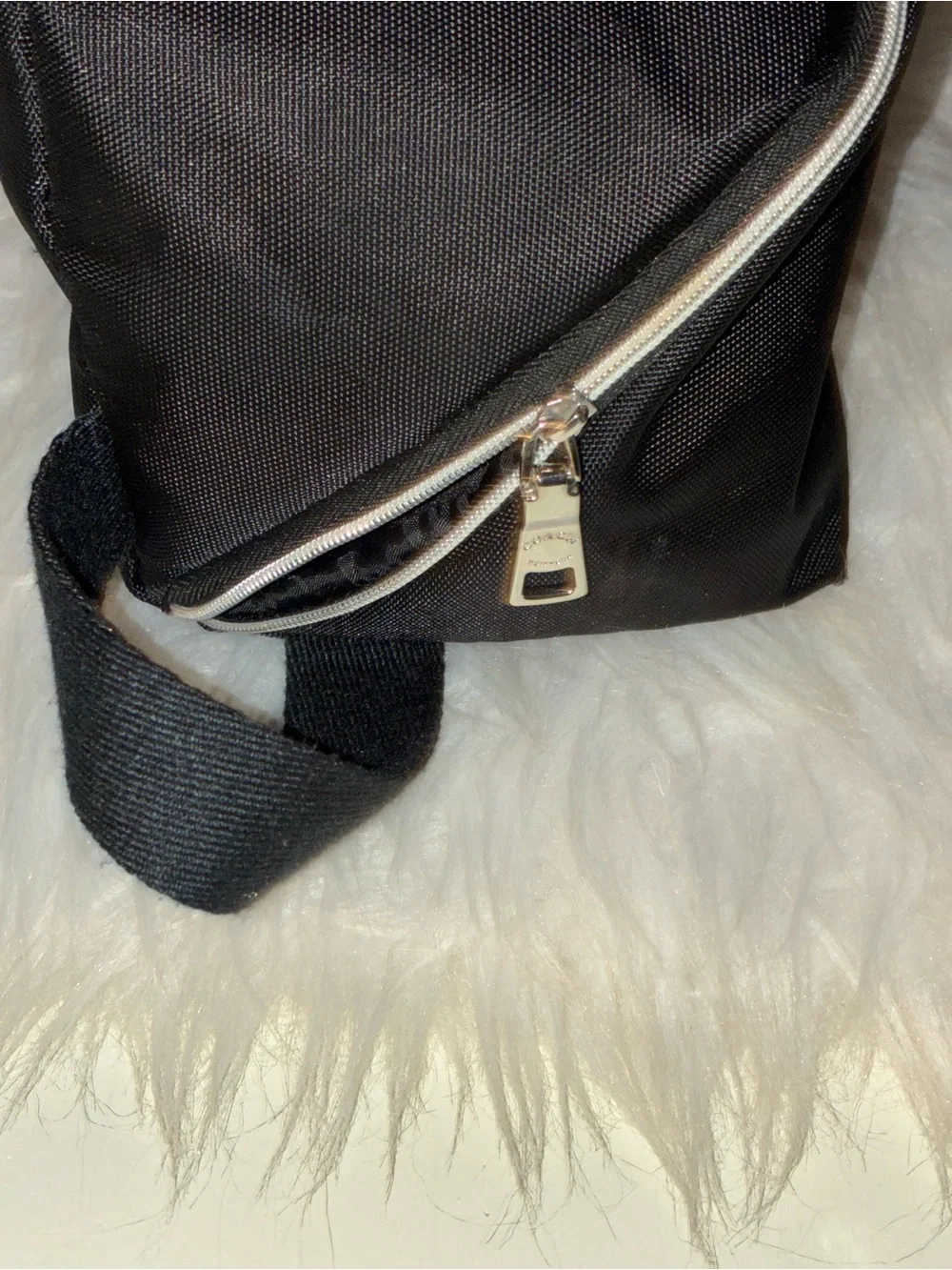 Like New Coach Black Fragrance Toiletry Bag with Silver Zip Unisex